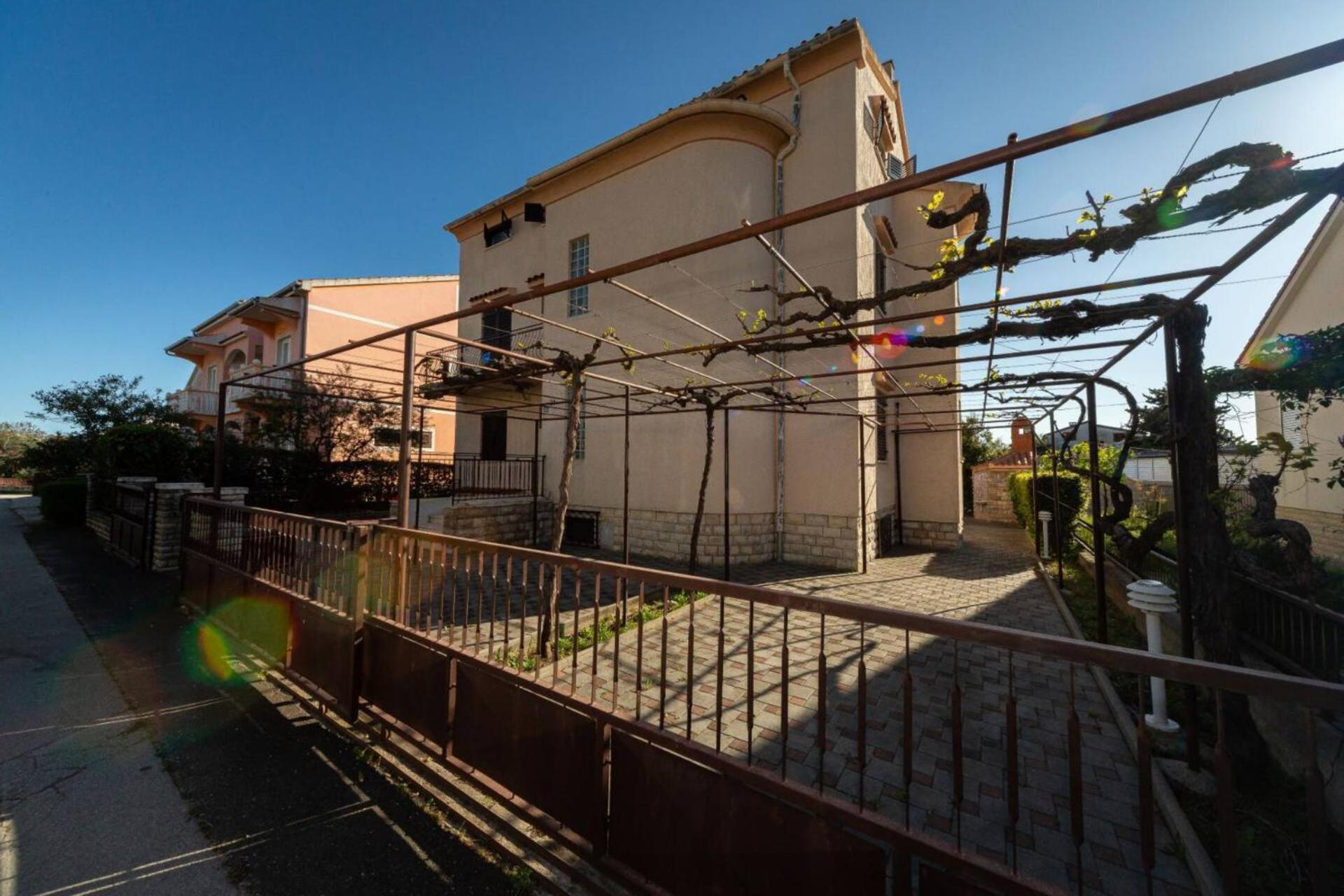 Three Bedroom Apartment In Biograd 比奥格勒·纳·莫鲁 外观 照片