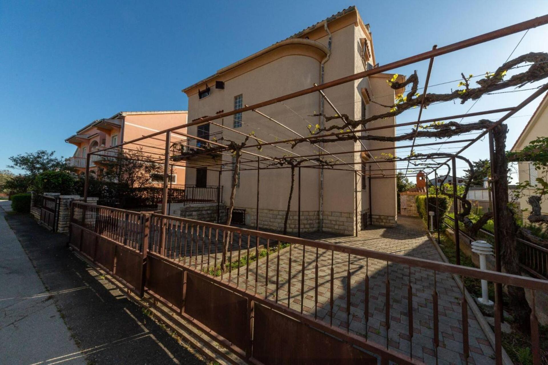 Three Bedroom Apartment In Biograd 比奥格勒·纳·莫鲁 外观 照片