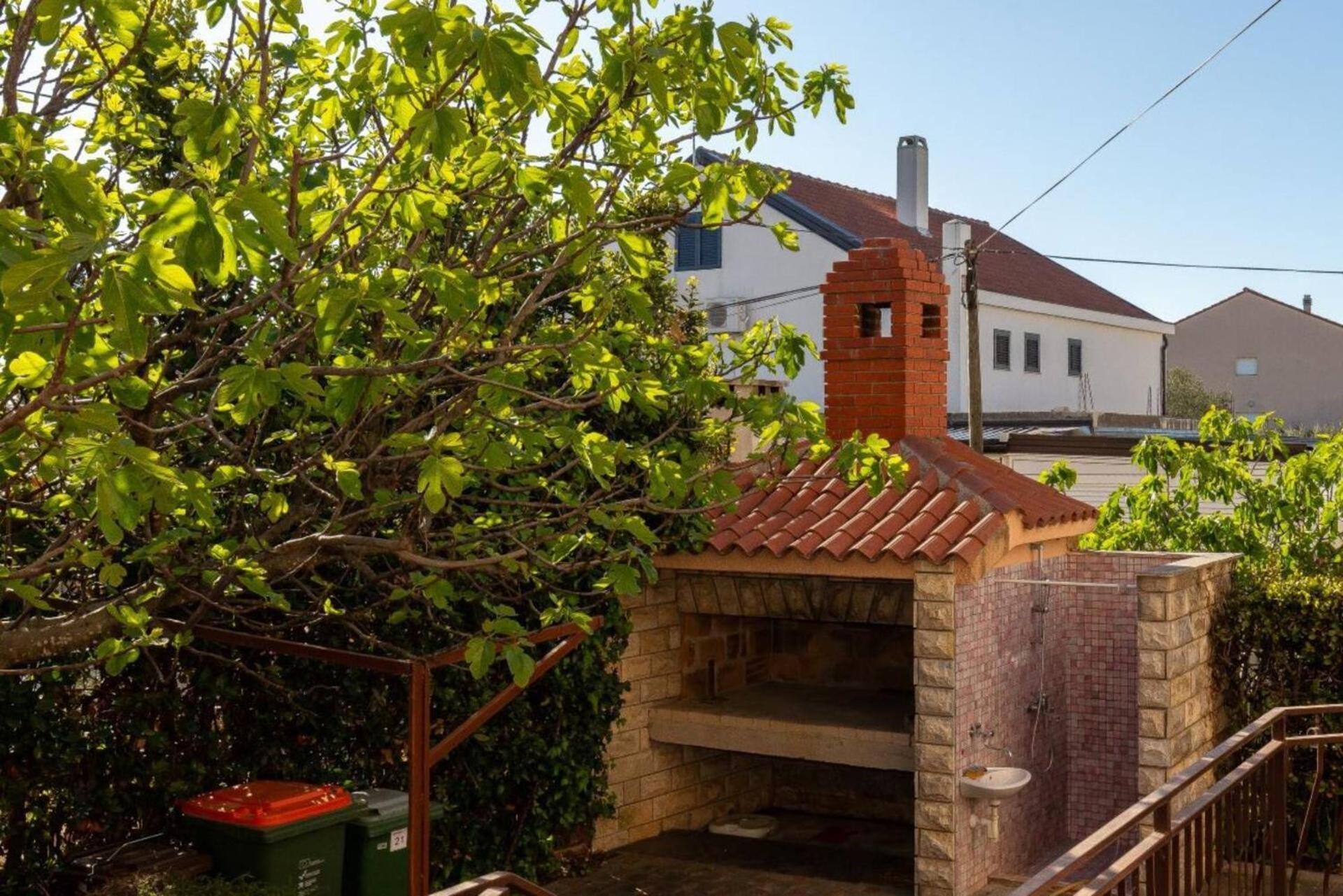 Three Bedroom Apartment In Biograd 比奥格勒·纳·莫鲁 外观 照片
