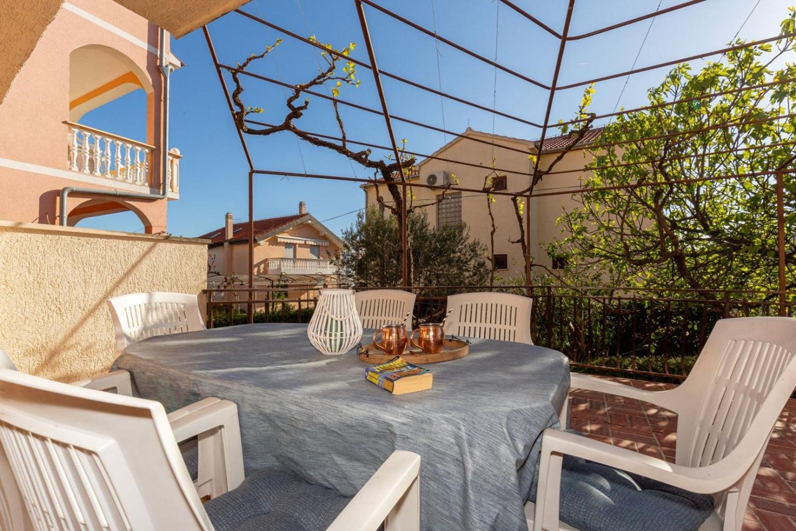 Three Bedroom Apartment In Biograd 比奥格勒·纳·莫鲁 外观 照片