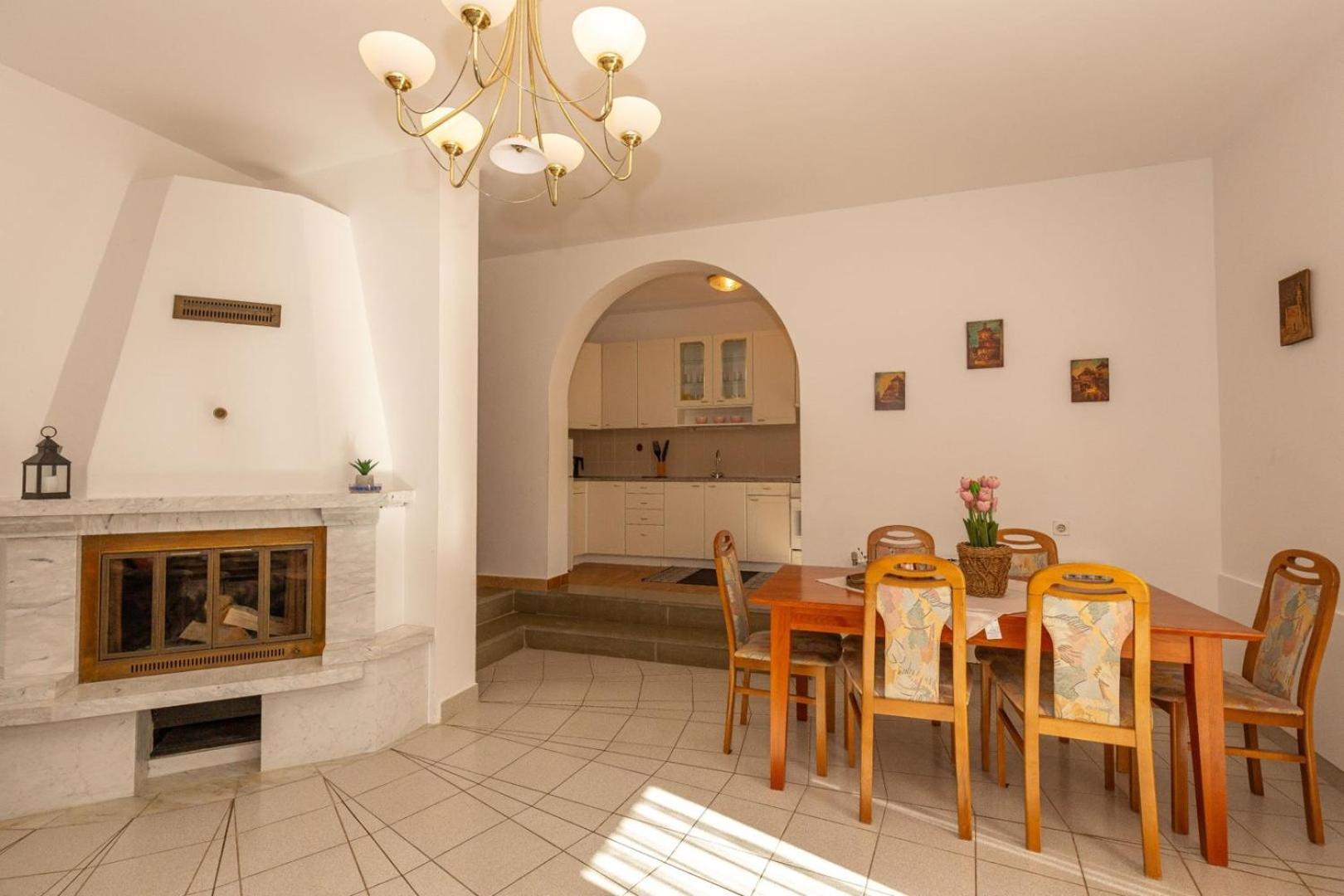 Three Bedroom Apartment In Biograd 比奥格勒·纳·莫鲁 外观 照片